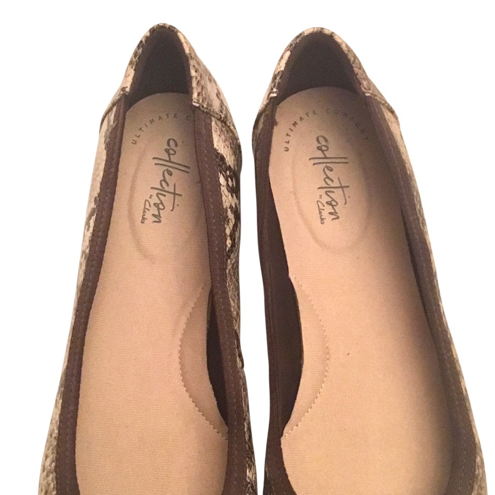 Clarks Gracelin Zone Ballet Flats Snakeskin with Brown Medallion Accent  Size: 9 - Picture 6 of 12